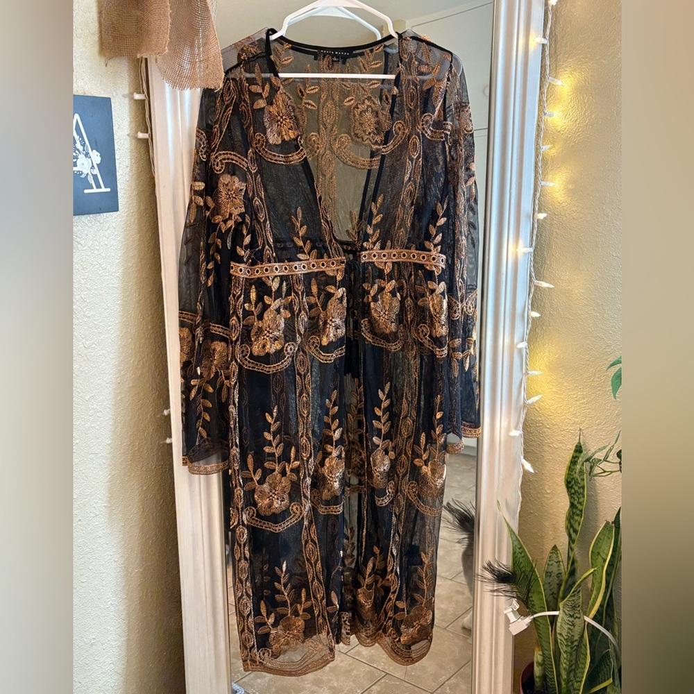 Haute Monde Black and Gold Floral Kimono